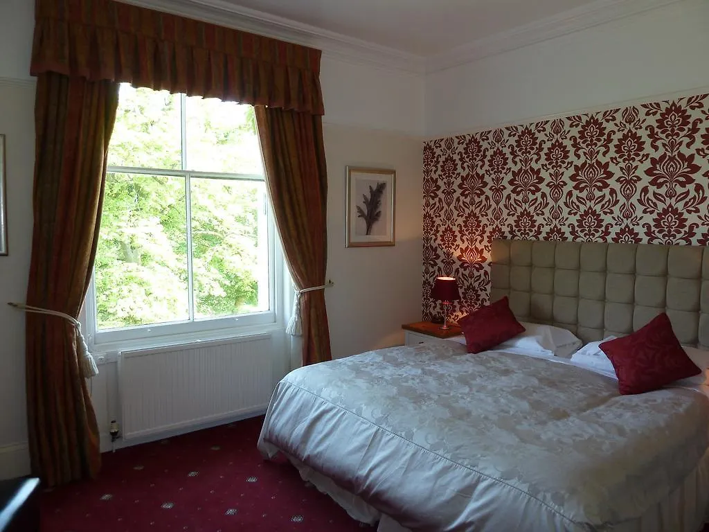 Knavesmire Manor Hotel And Leisure York