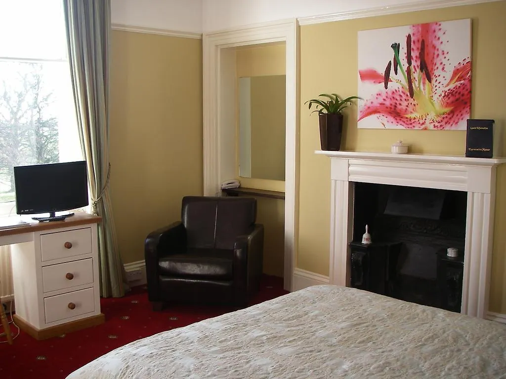 Knavesmire Manor Hotel And Leisure York